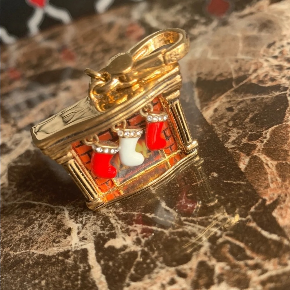 Juicy couture charm